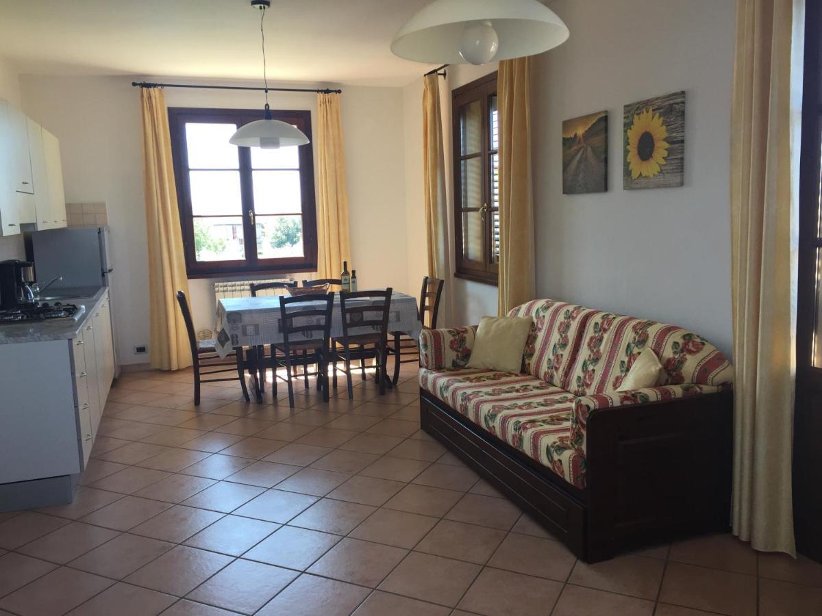 Le Macine Villa Cecina  Bagian luar foto