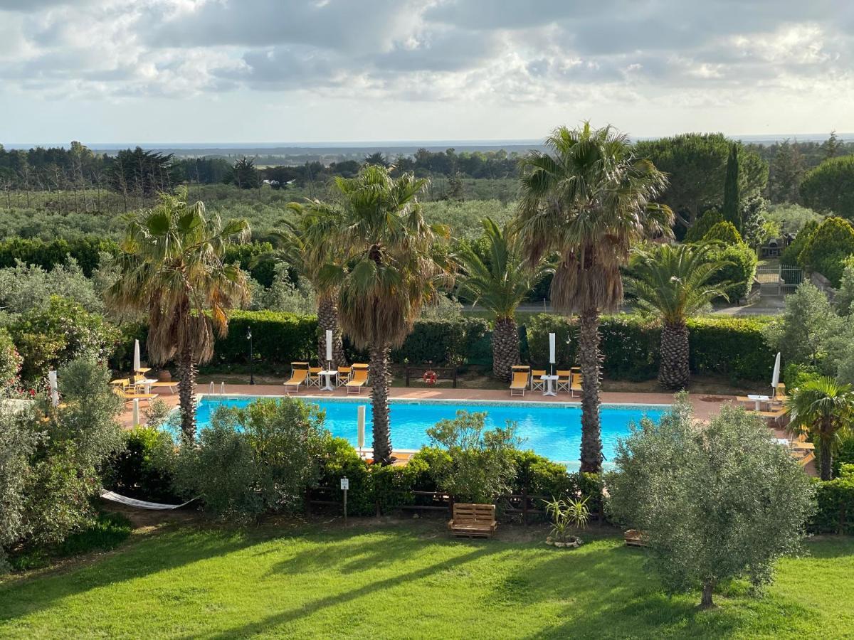 Le Macine Villa Cecina  Bagian luar foto