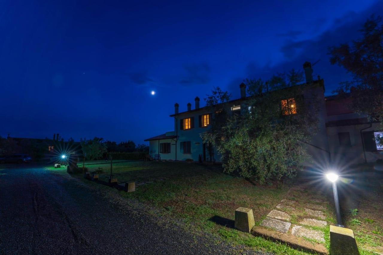 Le Macine Villa Cecina  Bagian luar foto