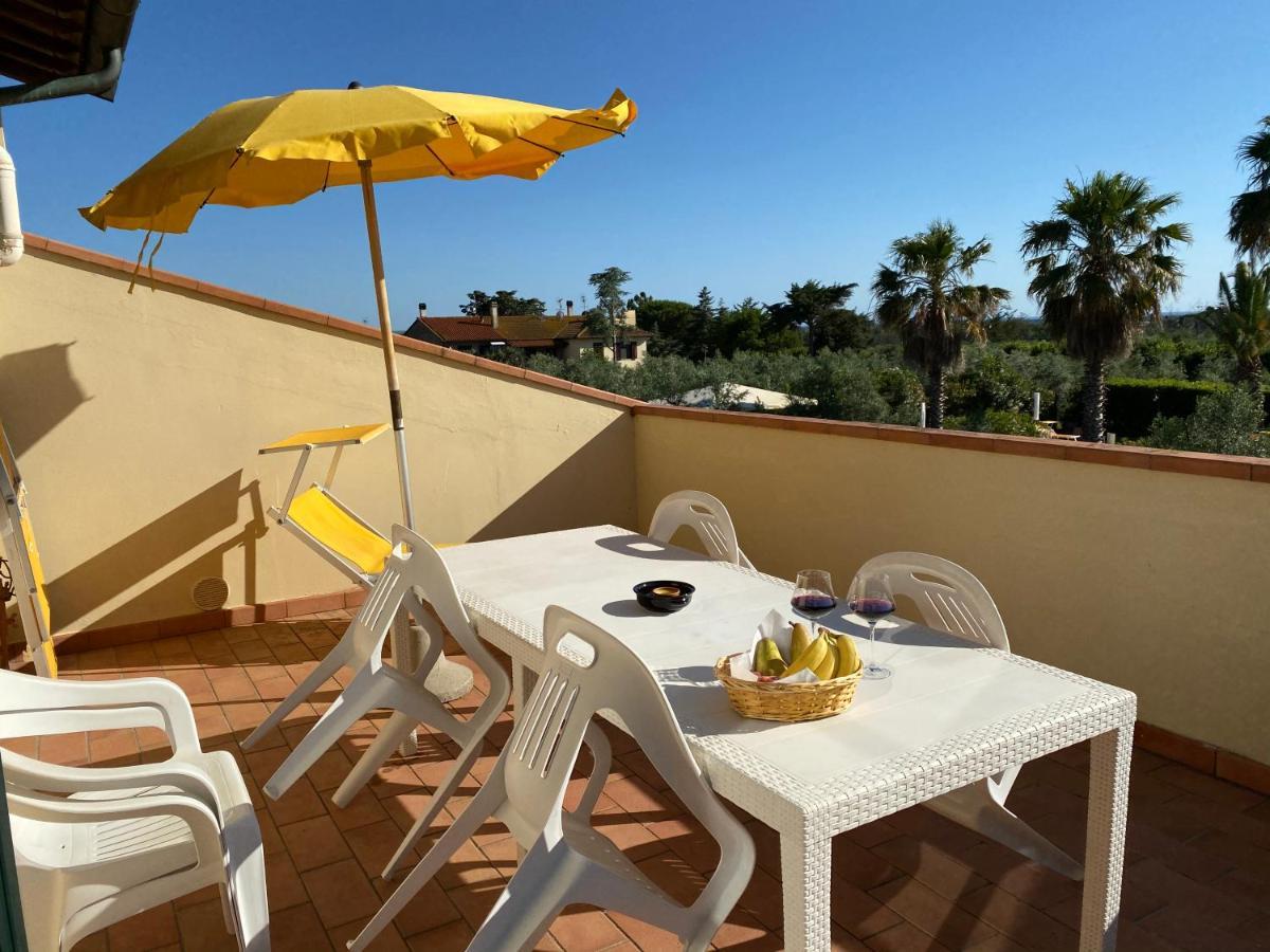 Le Macine Villa Cecina  Bagian luar foto