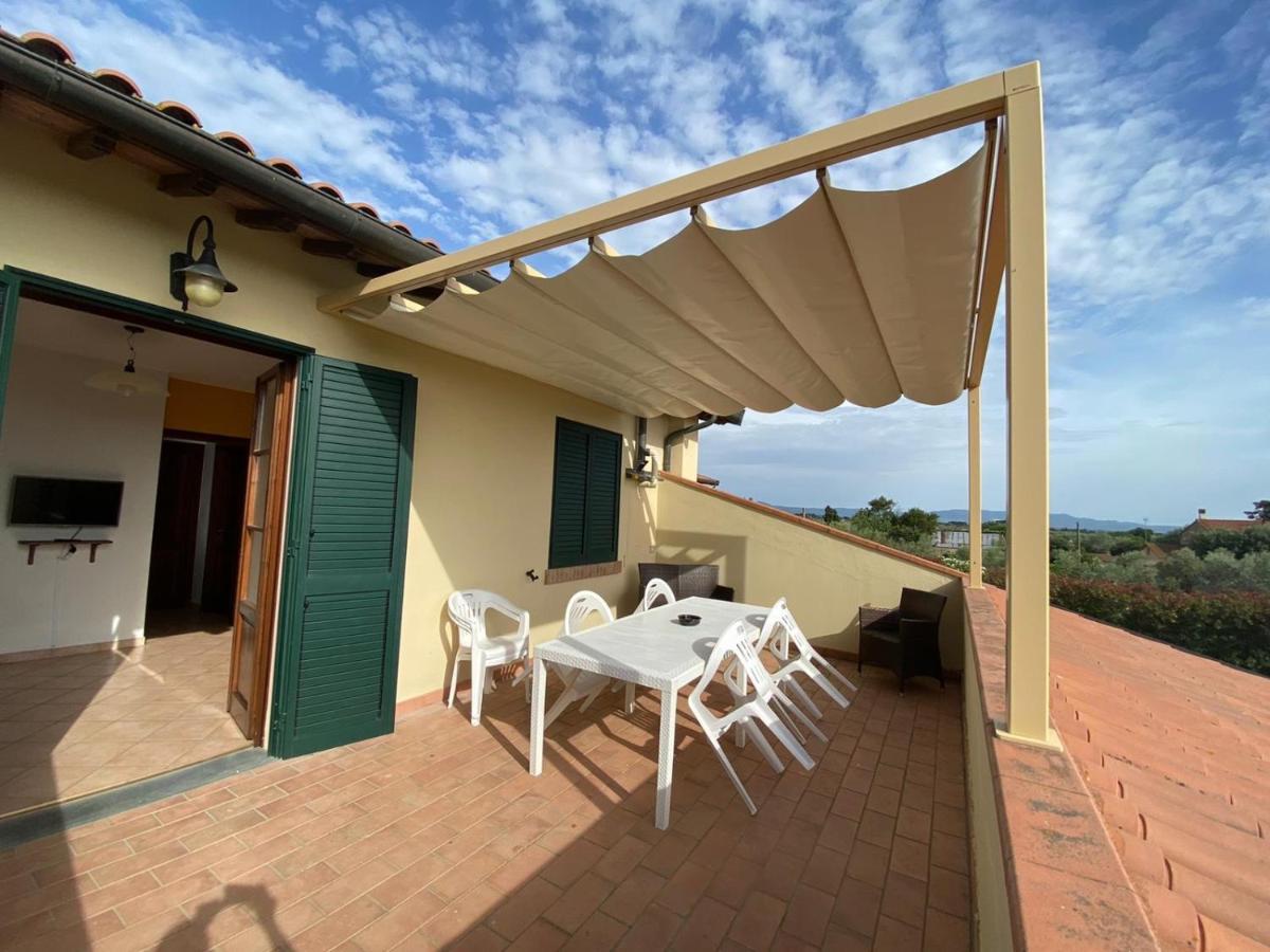 Le Macine Villa Cecina  Bagian luar foto