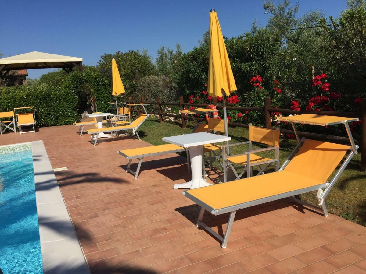 Le Macine Villa Cecina  Bagian luar foto