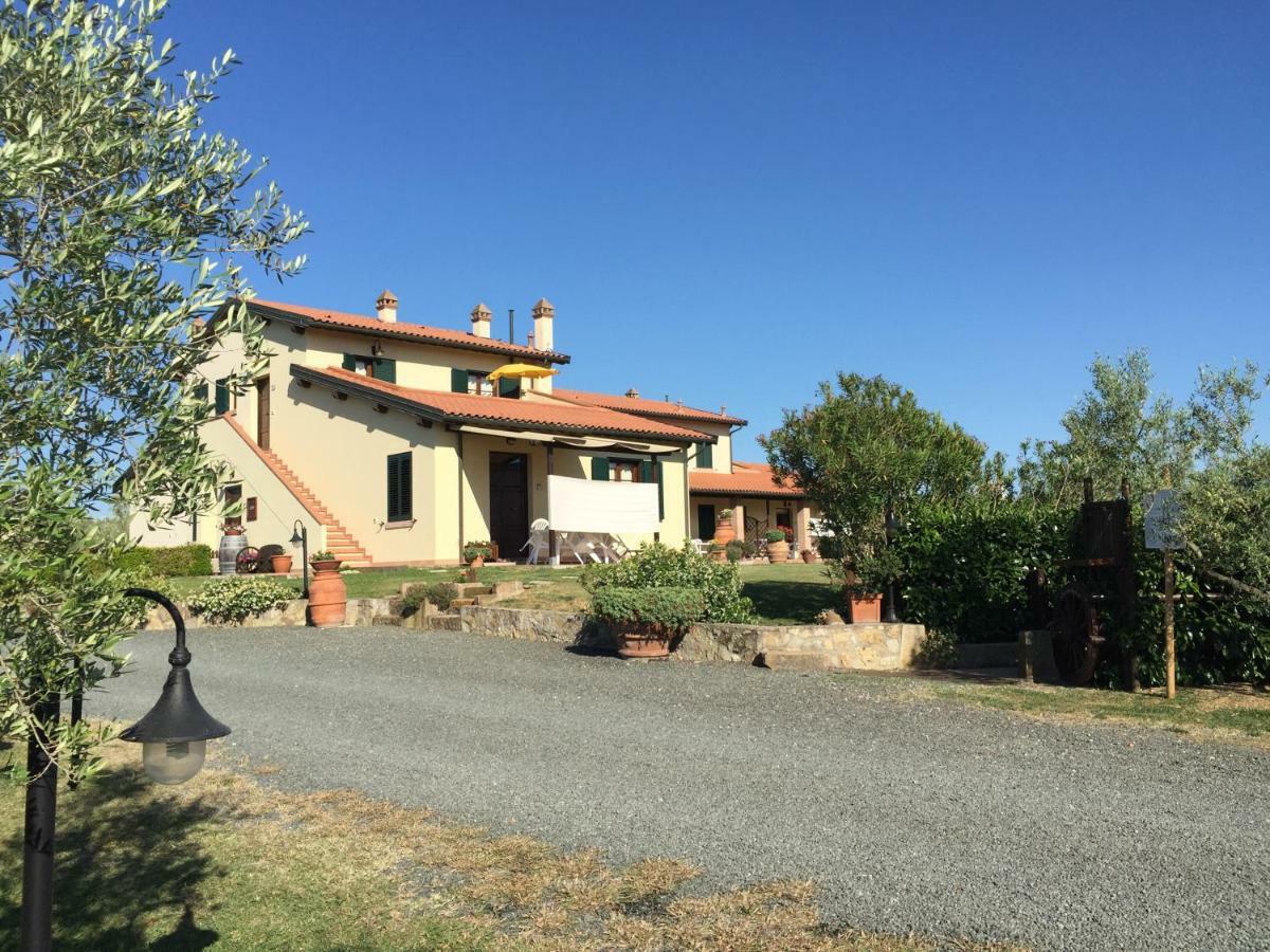 Le Macine Villa Cecina  Bagian luar foto