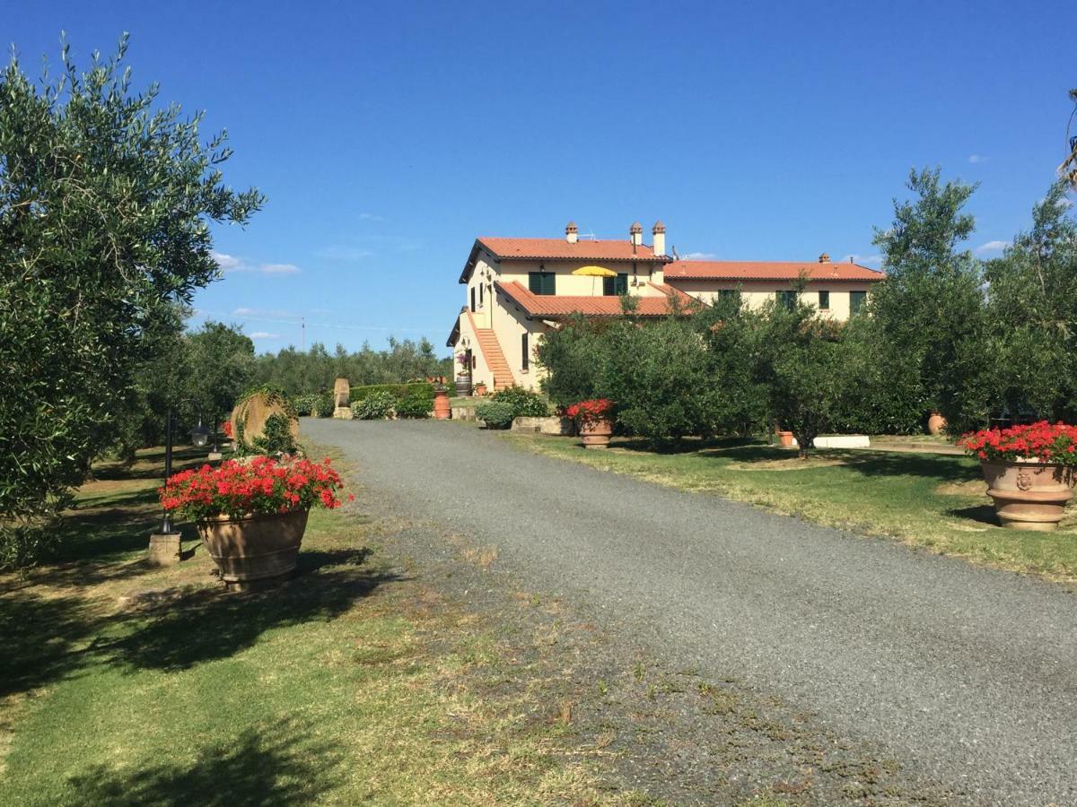 Le Macine Villa Cecina  Bagian luar foto