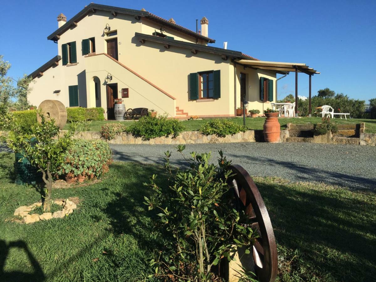 Le Macine Villa Cecina  Bagian luar foto
