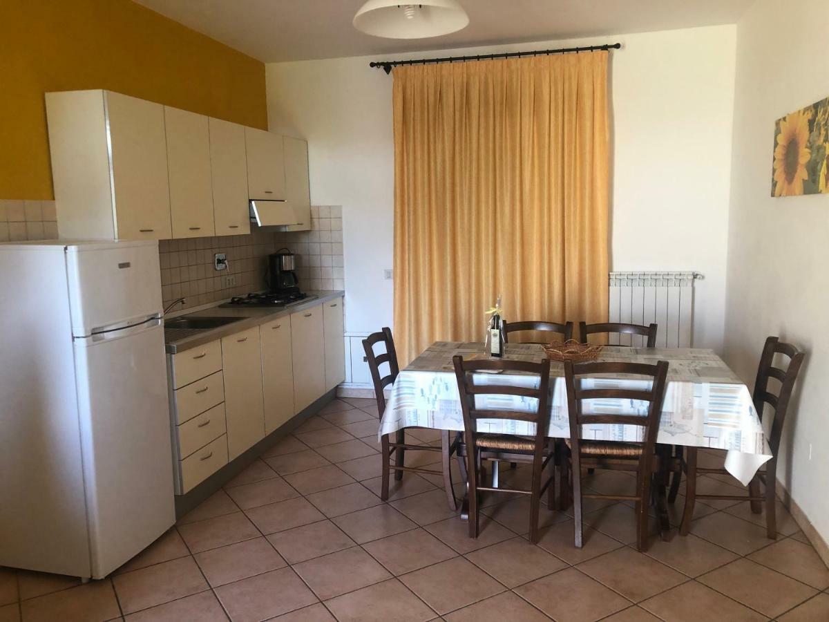 Le Macine Villa Cecina  Bagian luar foto
