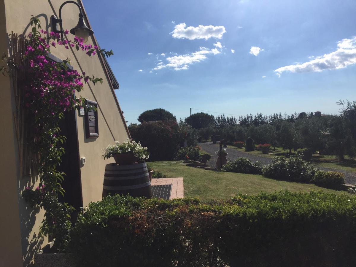 Le Macine Villa Cecina  Bagian luar foto